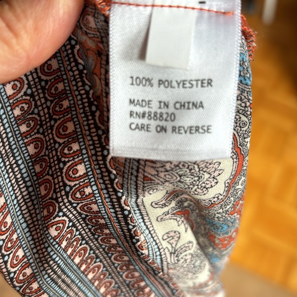 Funky boho tunic. Hues of cream, peach, orange, turquoise and pink.   Small sz. - Picture 6 of 7